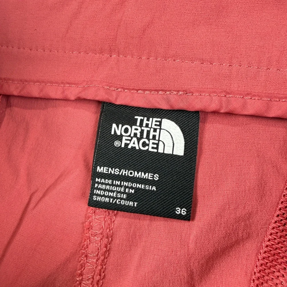 The North Face Shorts Mens 36 Red Paramount Horizon‎ Hiking NF0A5J9A